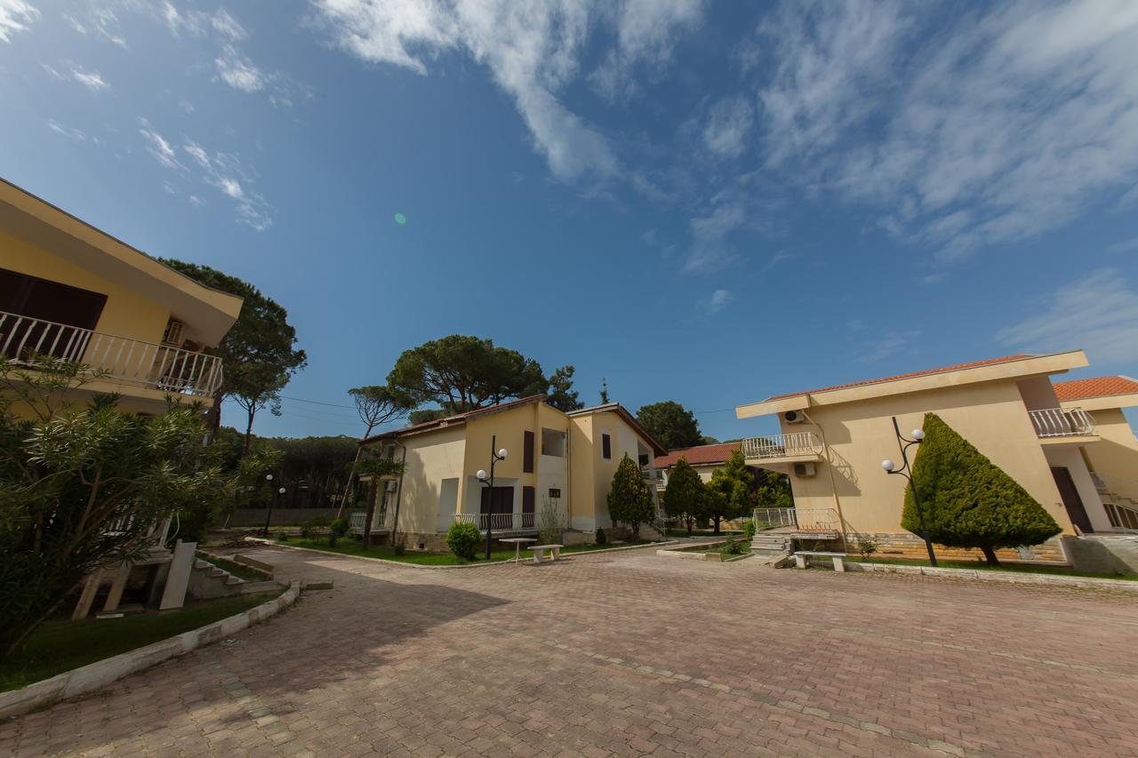 Kolaveri Resort Golem (Tirana) Exterior photo