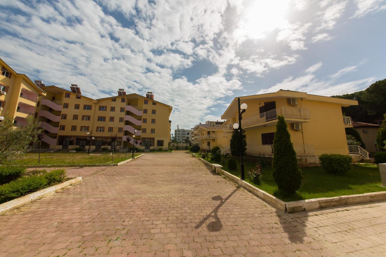 Kolaveri Resort Golem (Tirana) Exterior photo