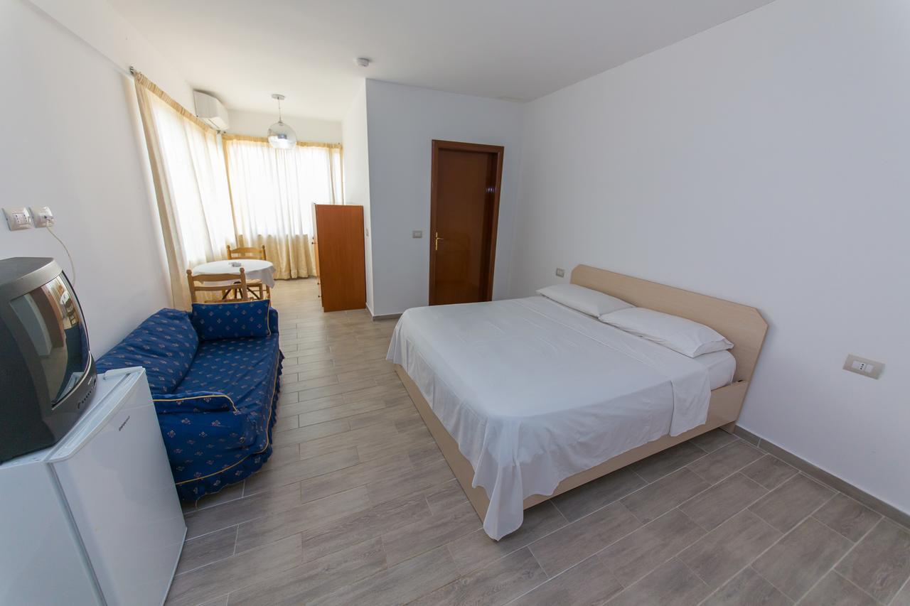 Kolaveri Resort Golem (Tirana) Exterior photo