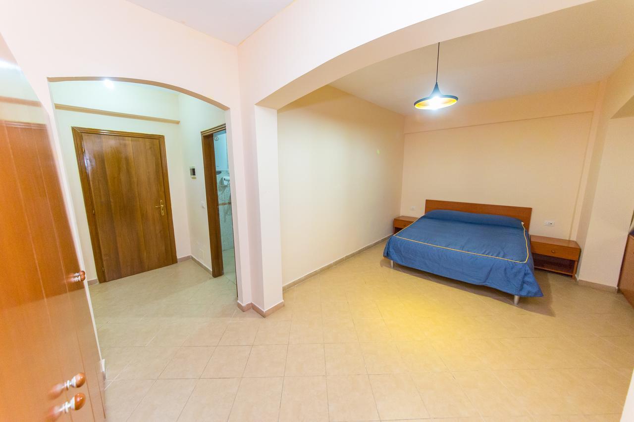 Kolaveri Resort Golem (Tirana) Exterior photo
