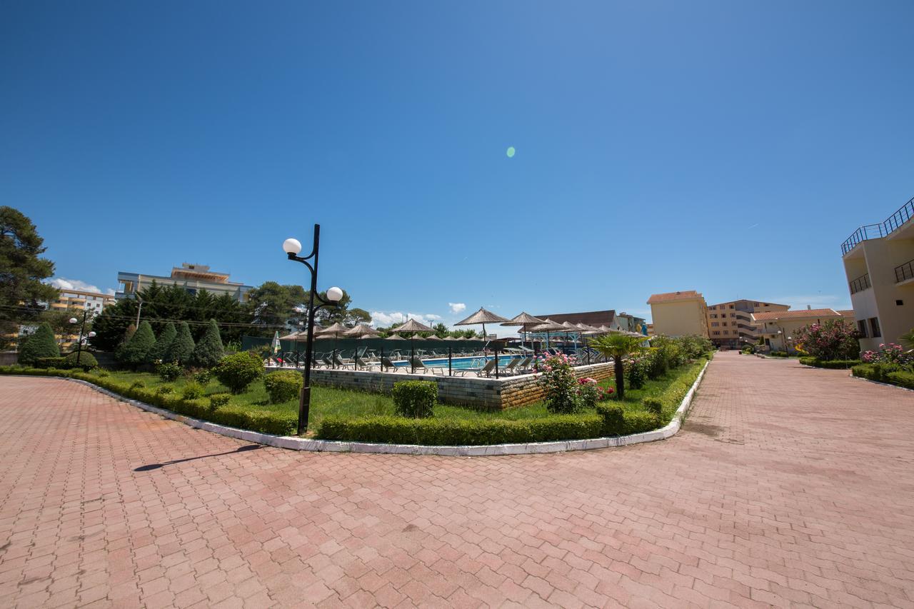 Kolaveri Resort Golem (Tirana) Exterior photo