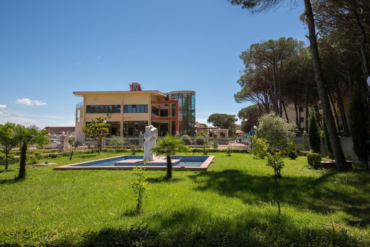 Kolaveri Resort Golem (Tirana) Exterior photo