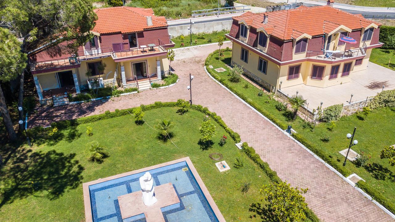 Kolaveri Resort Golem (Tirana) Exterior photo