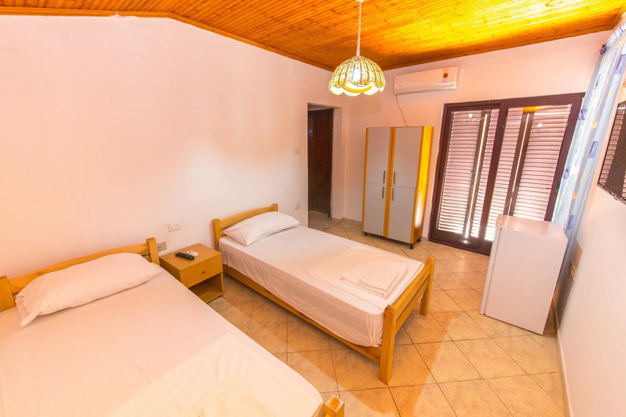 Kolaveri Resort Golem (Tirana) Exterior photo