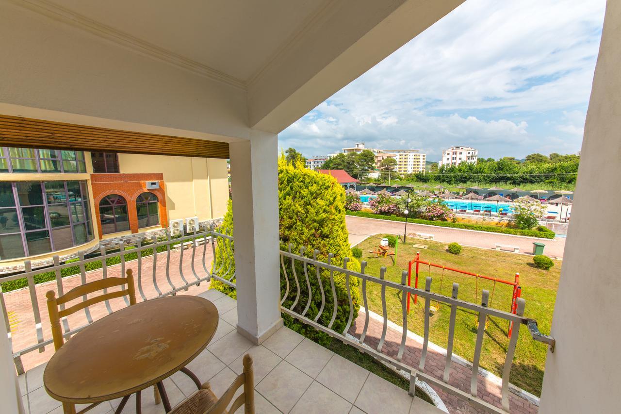 Kolaveri Resort Golem (Tirana) Exterior photo