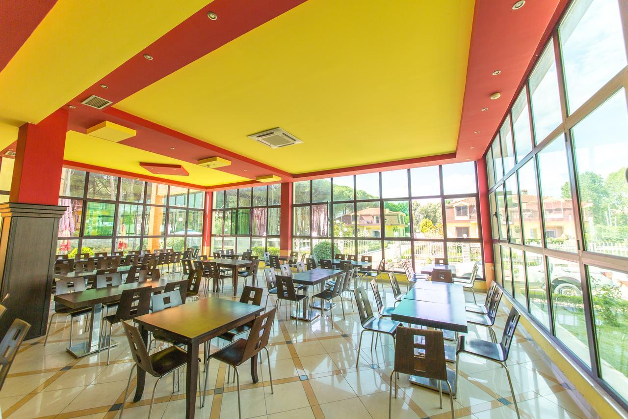 Kolaveri Resort Golem (Tirana) Exterior photo