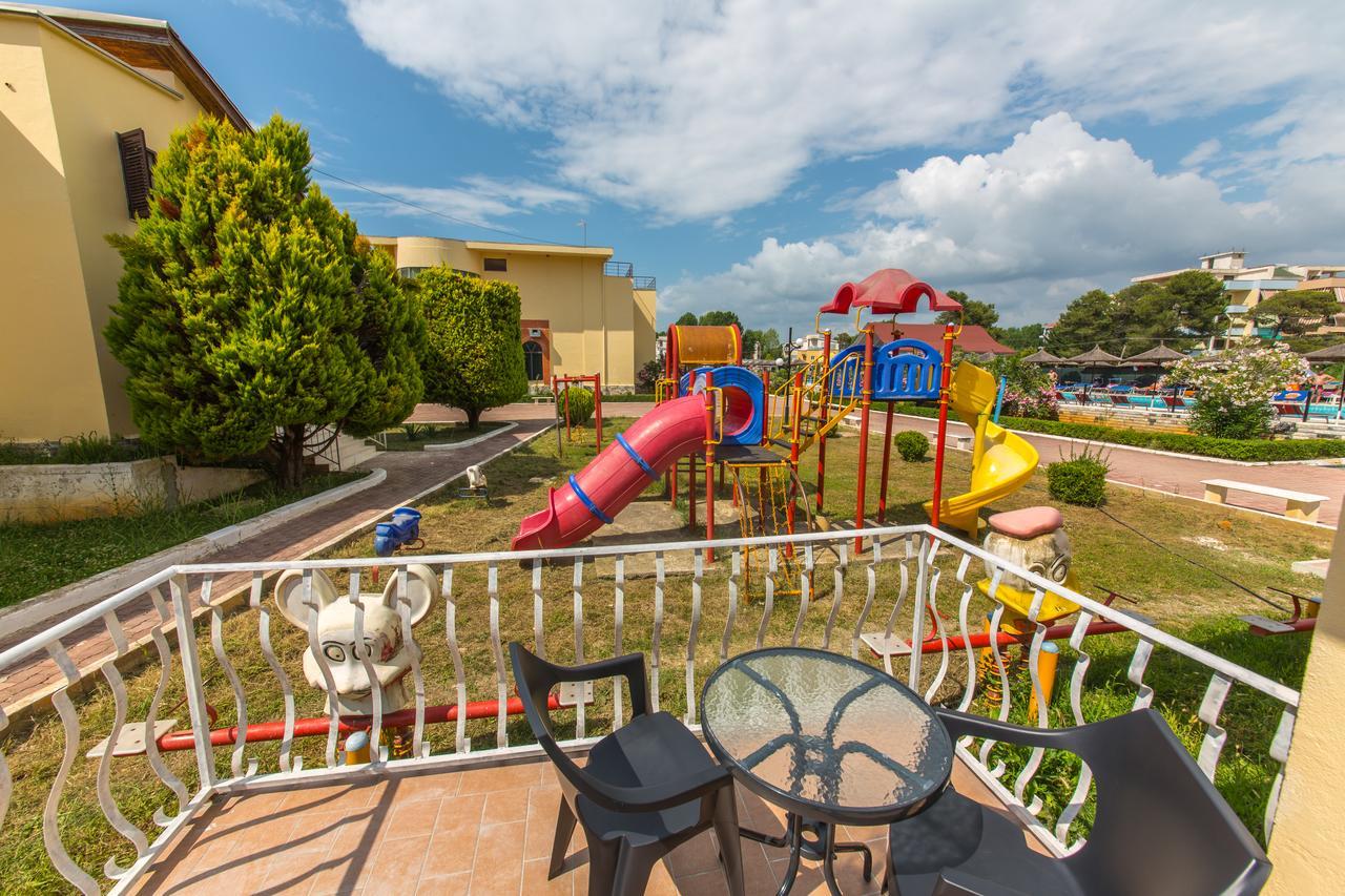 Kolaveri Resort Golem (Tirana) Exterior photo
